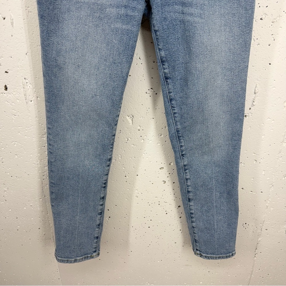 7 for All Mankind Size 25 Luxe Vintage Josefina Slimmed Down Boyfriend Jeans - Picture 4 of 13
